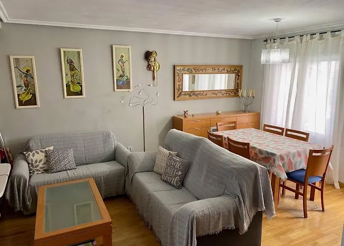 Acogedor Y Centrico Apartamento En Jaca - Wifi